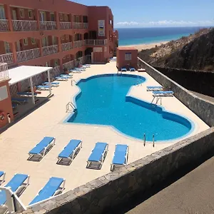 https://recently-refurbished-apt-with-amazing-ocean-views.in-canary-islands.com